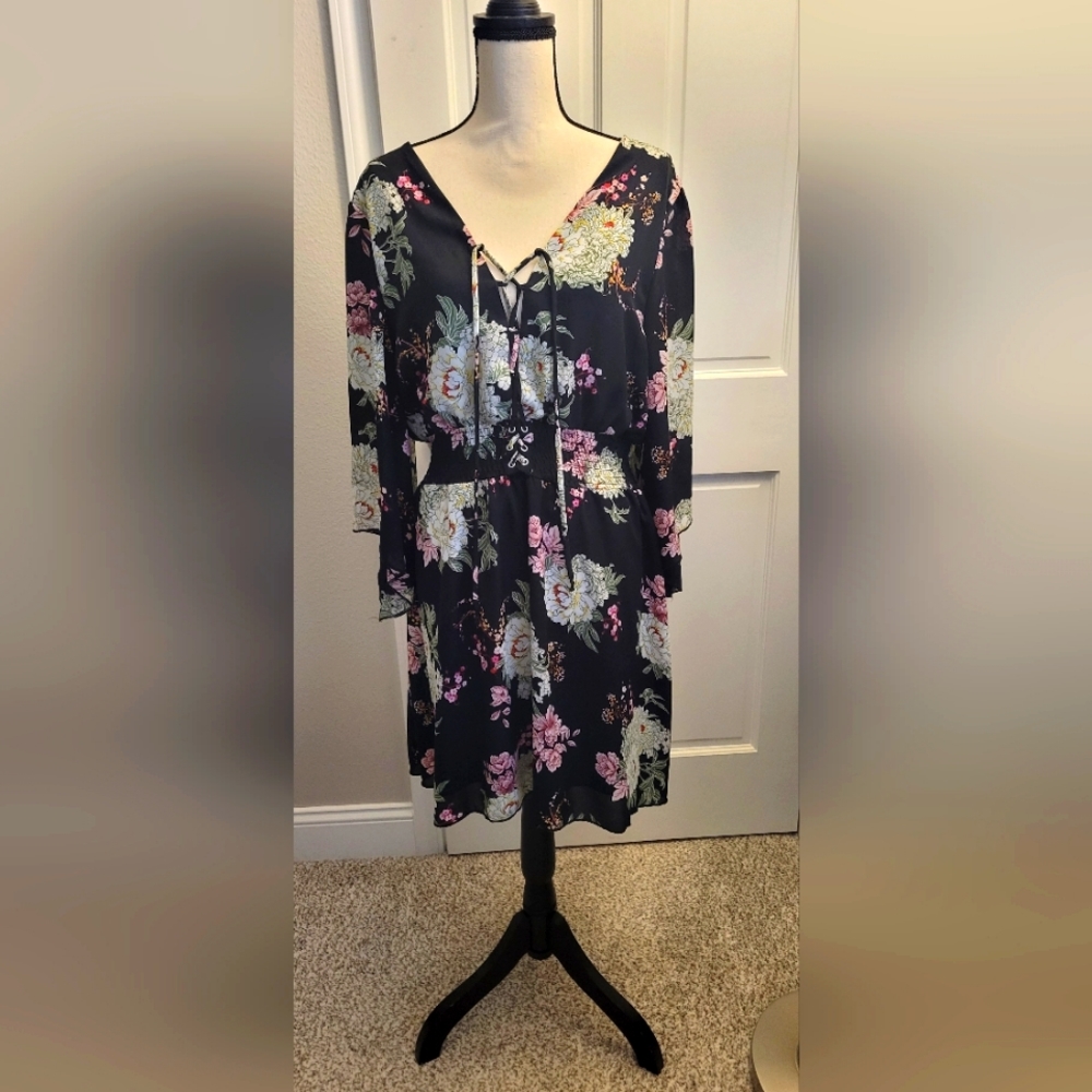 Floral plus size black dress